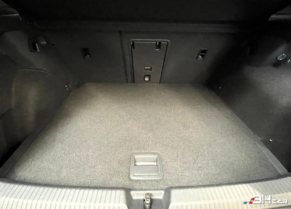 Aperçu indisponible de Volkswagen Golf