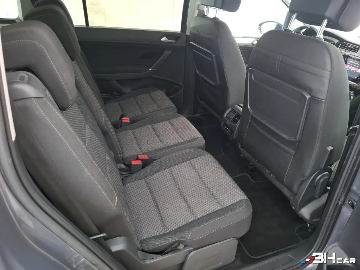 Volkswagen Touran - photo 10