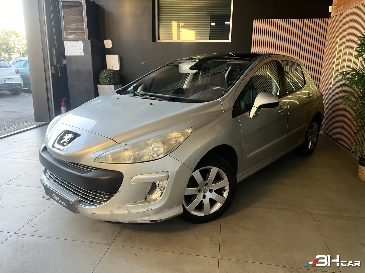 Peugeot 308 - photo 3
