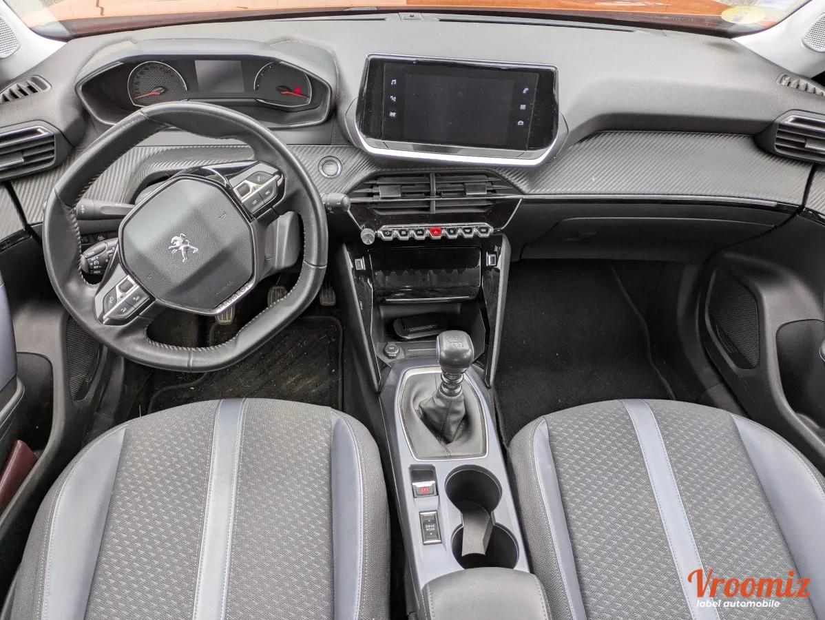 Peugeot 2008 GENERATION-I 1.5 BLUEHDI 100 ALLURE
