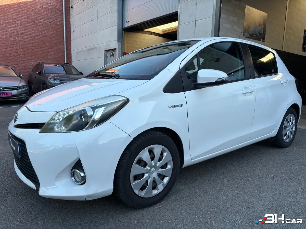 Toyota Yaris - photo 3