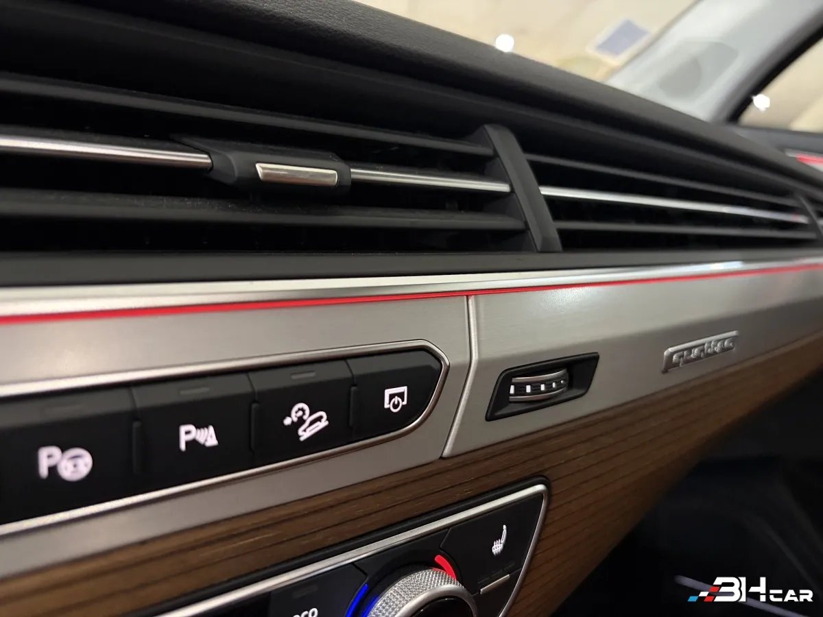 Audi Q7 - photo 48