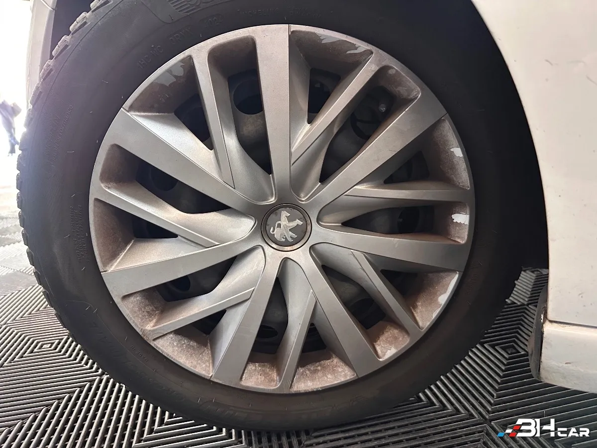 Peugeot 308 - photo 20