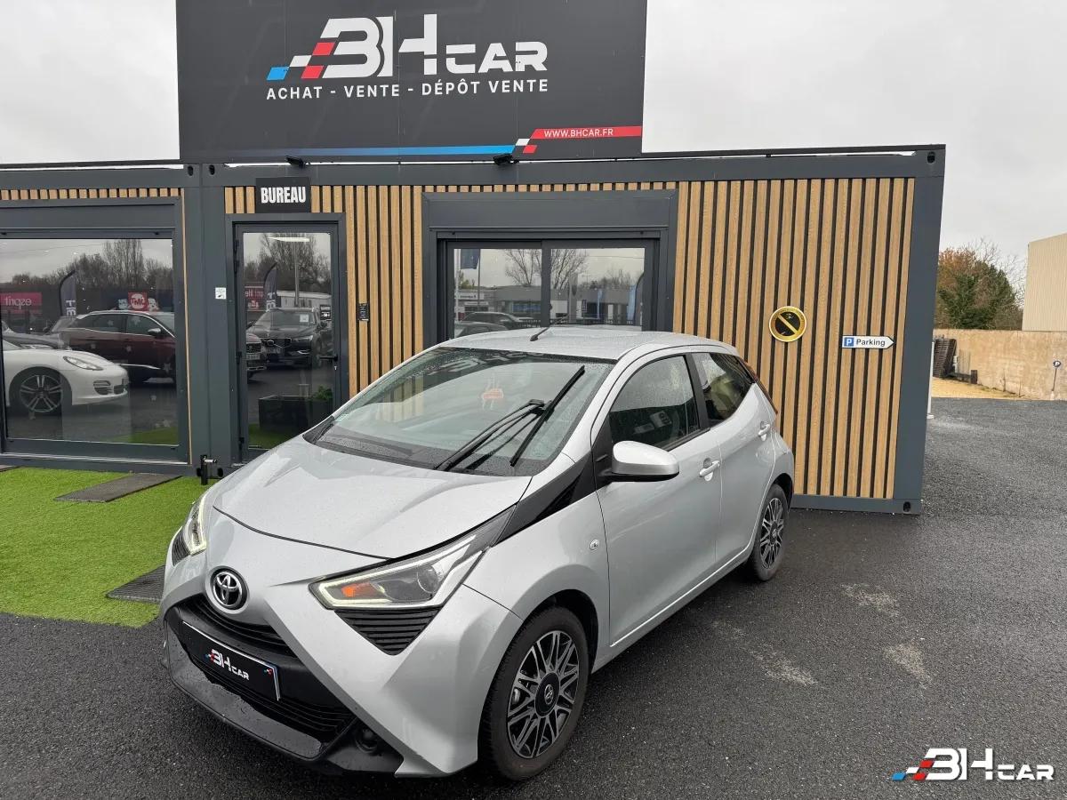 Image: Toyota Aygo 1.0 VVTI 72ch X-PLAY 5p Camera Carplay