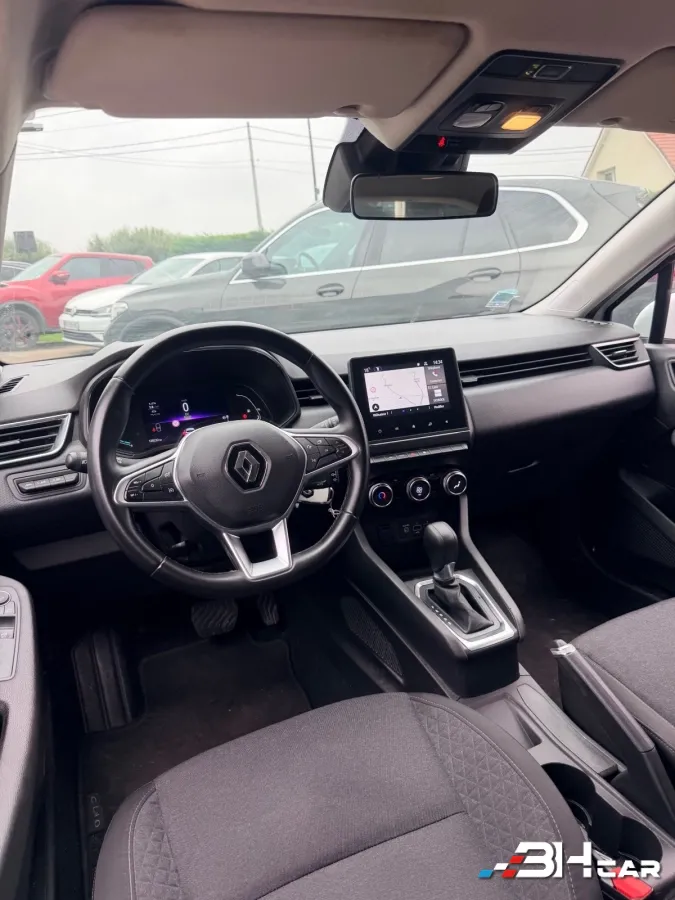 Renault Clio - photo 4