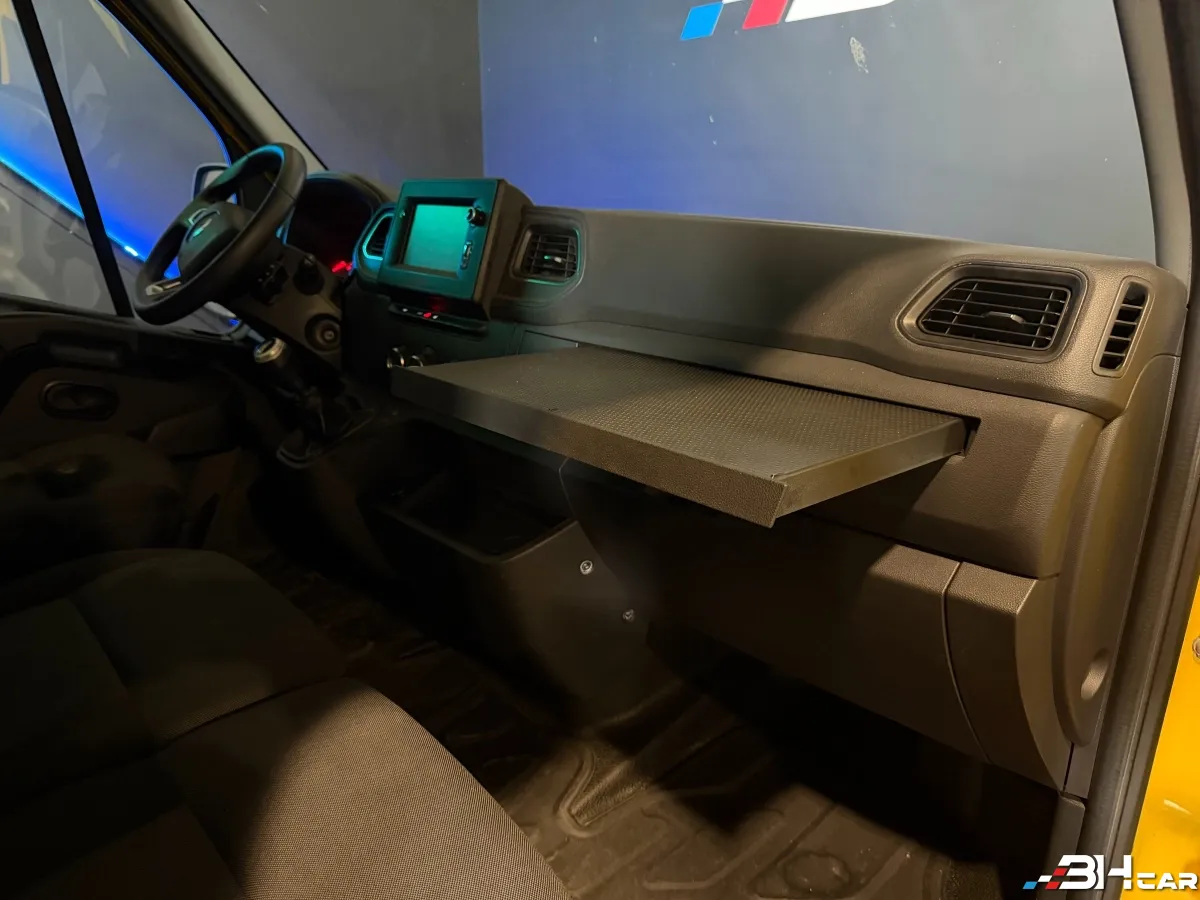 Renault Master Vu - photo 11