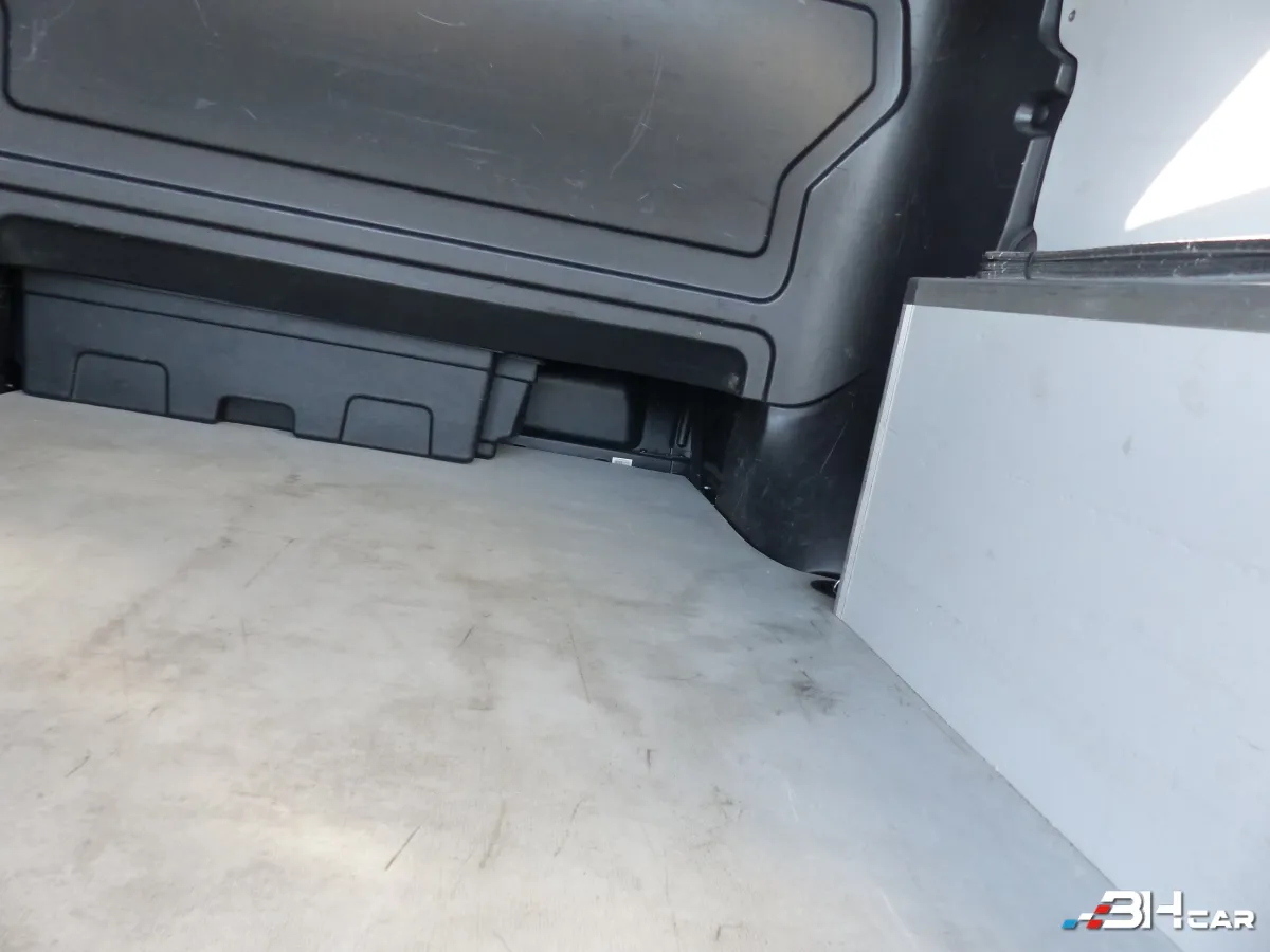 Citroen Jumpy - photo 27