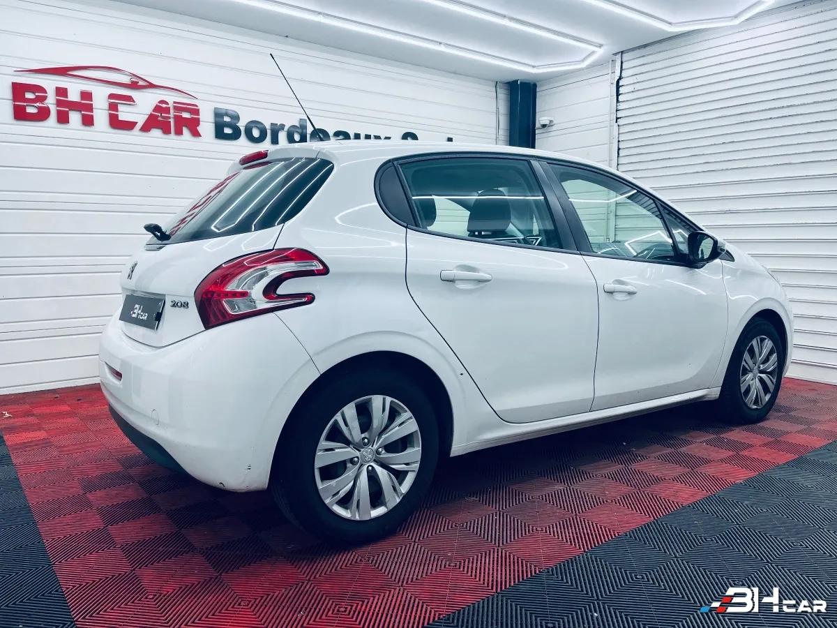 Aperçu indisponible de Peugeot 208