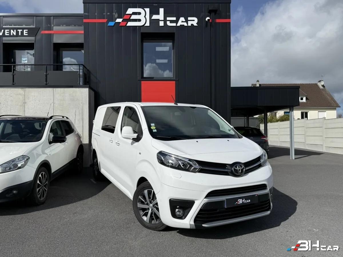 Image Toyota Pro Ace Verso