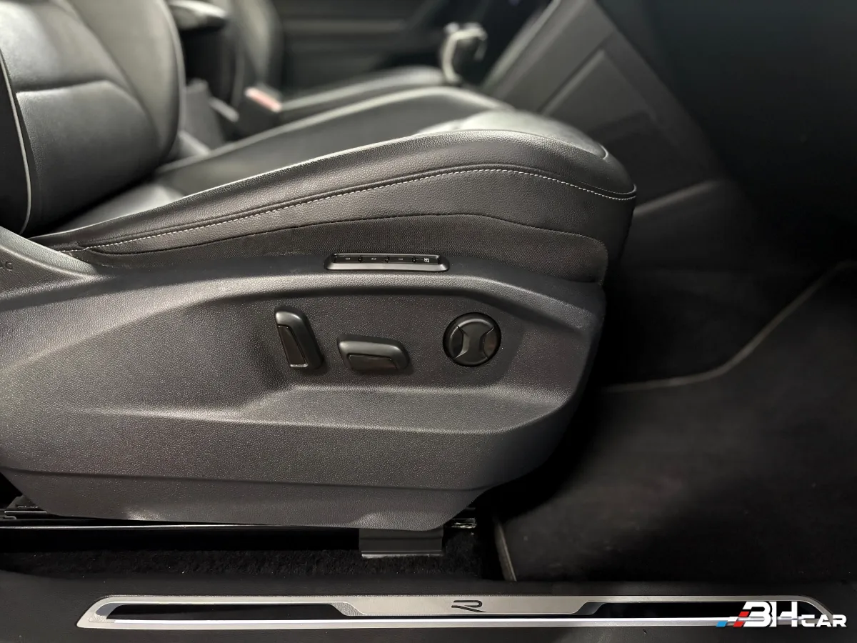 Volkswagen Tiguan - photo 35