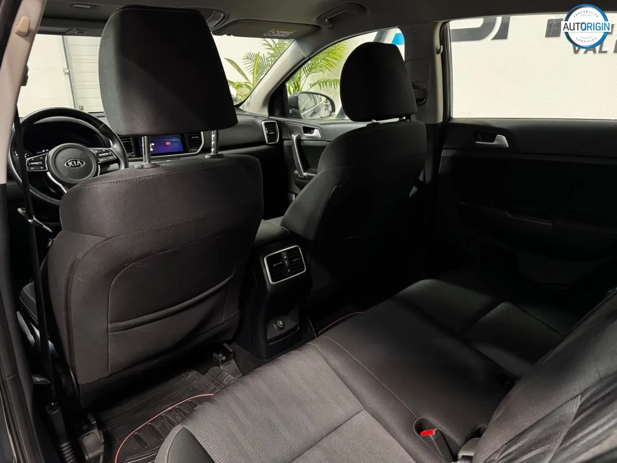 Kia Sportage - photo 16