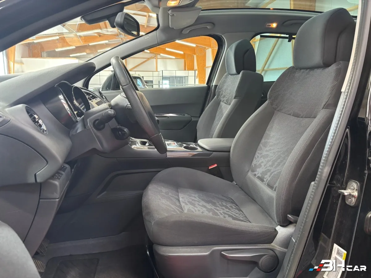 Peugeot 3008 - photo 9