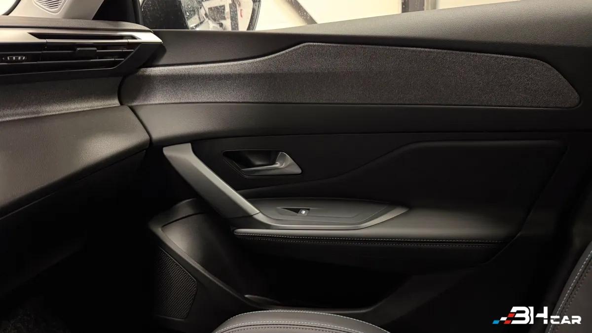 Aperçu indisponible de Peugeot 308