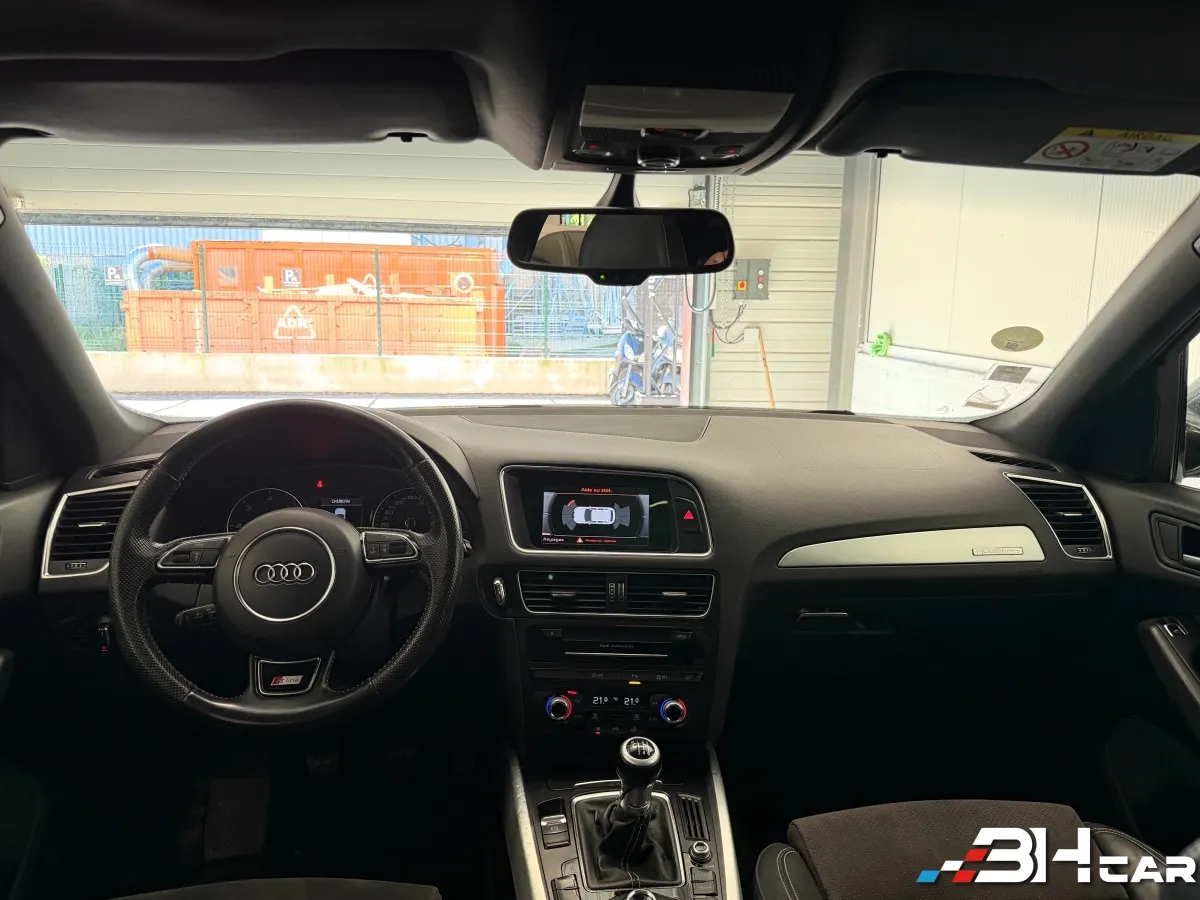 Audi Q5 - photo 12