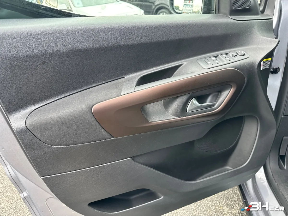 Peugeot Rifter - photo 11