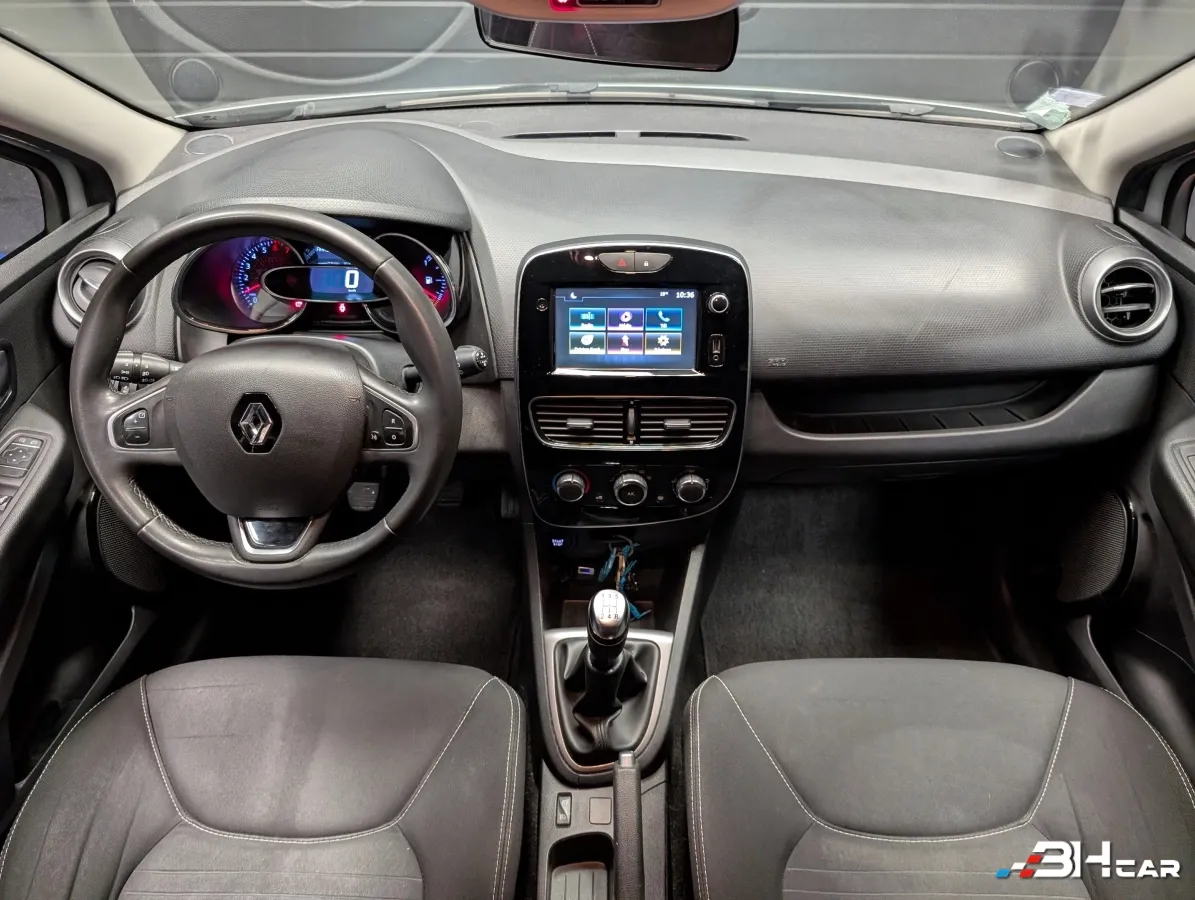Renault Clio - photo 11