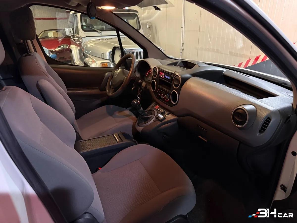 Aperçu indisponible de Peugeot PARTNER VU