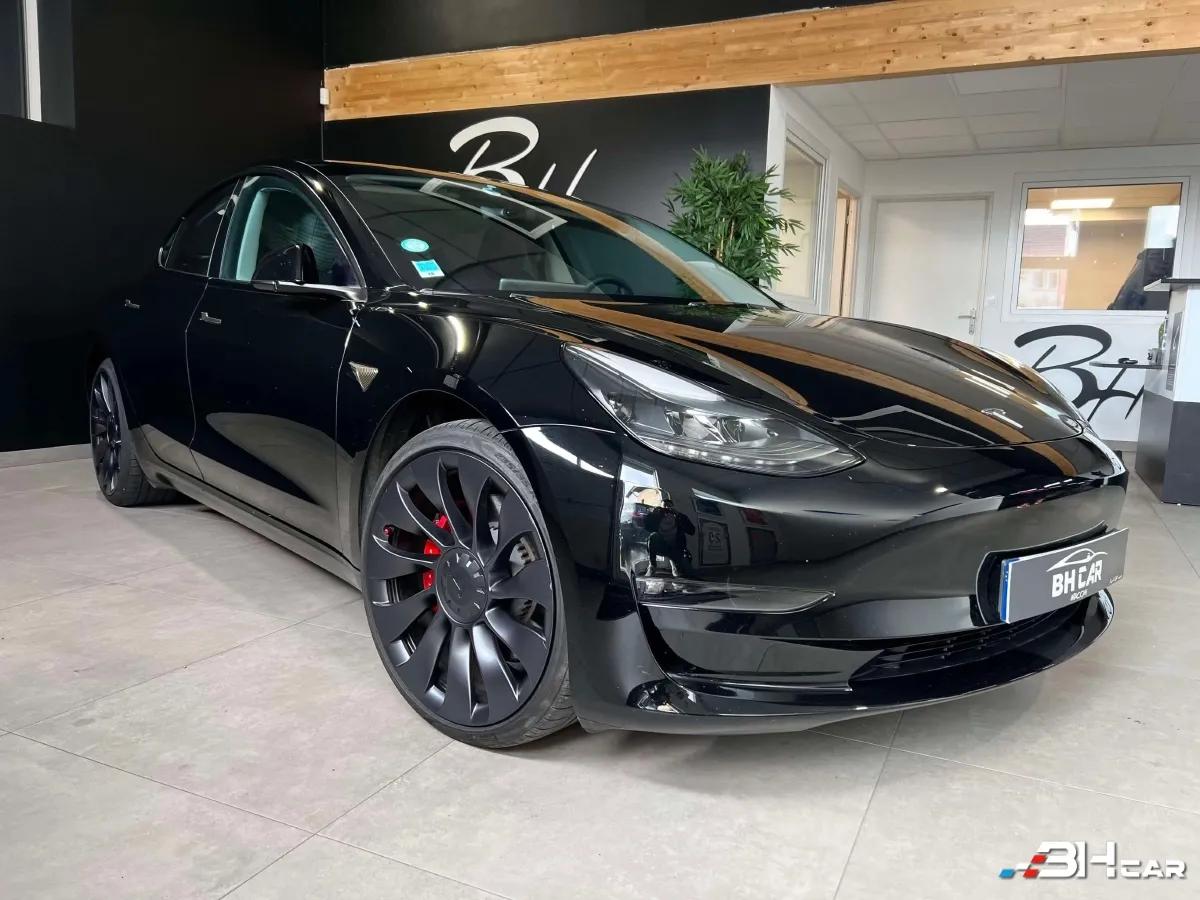 Image Tesla Model-3