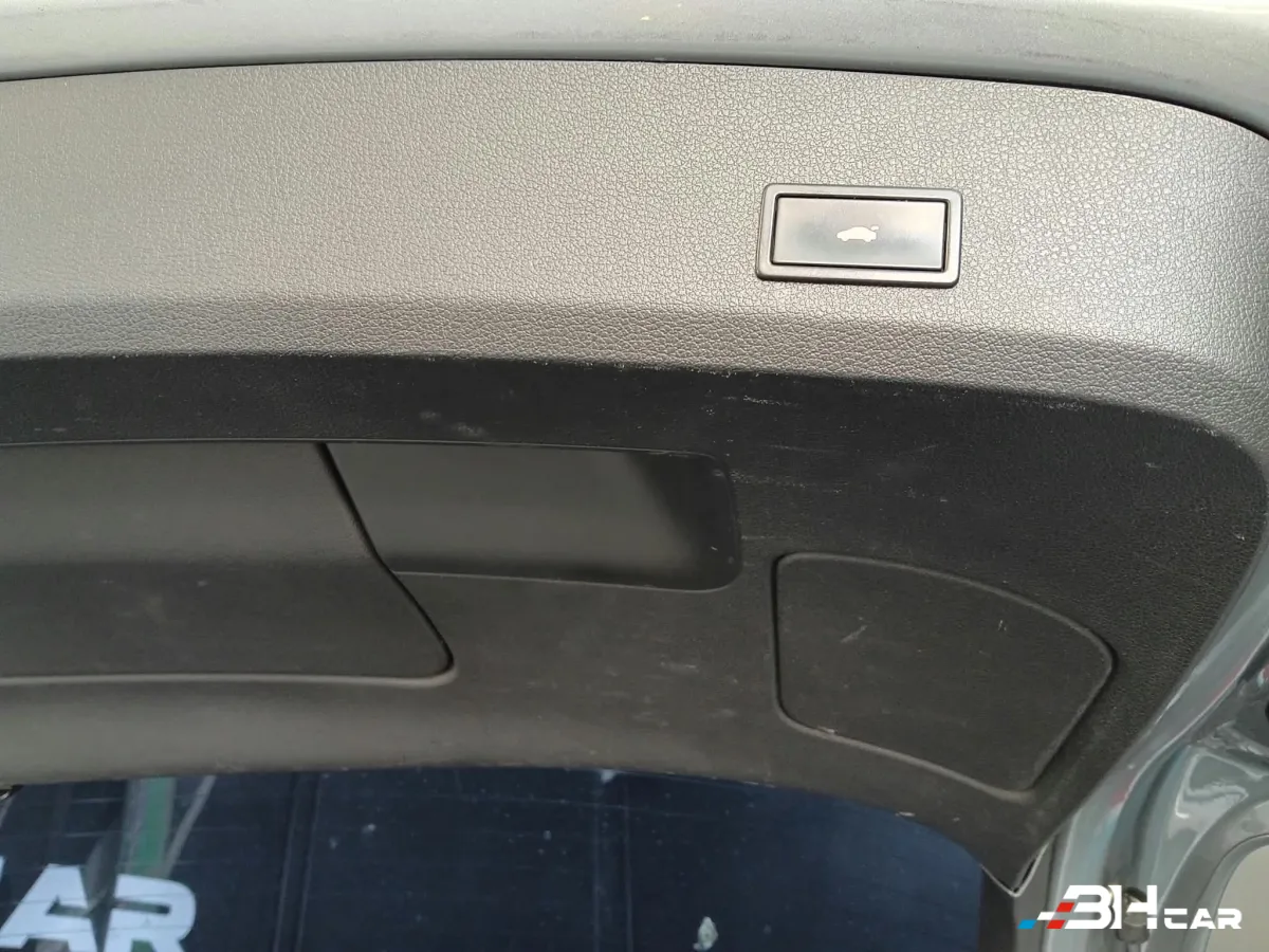 Audi Q7 - photo 18