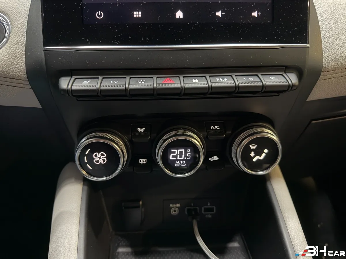 Renault Captur - photo 23