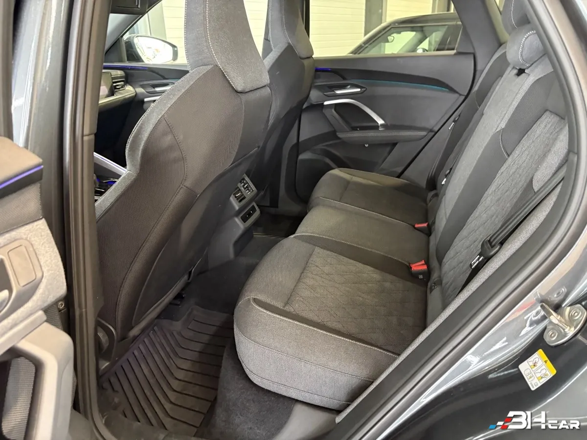 Audi Q5 - photo 18