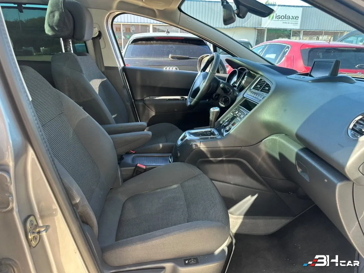 Peugeot 5008 - photo 6