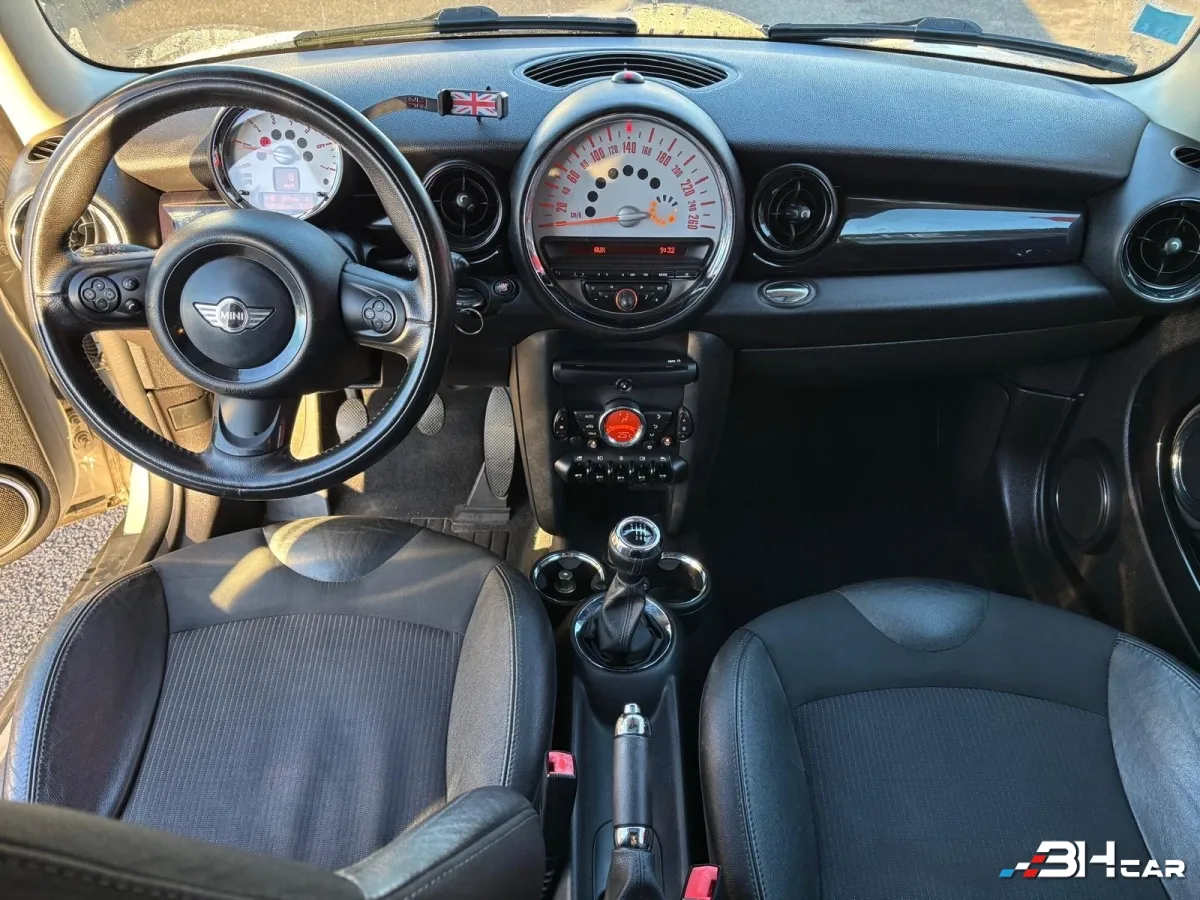 Mini Clubman - photo 10