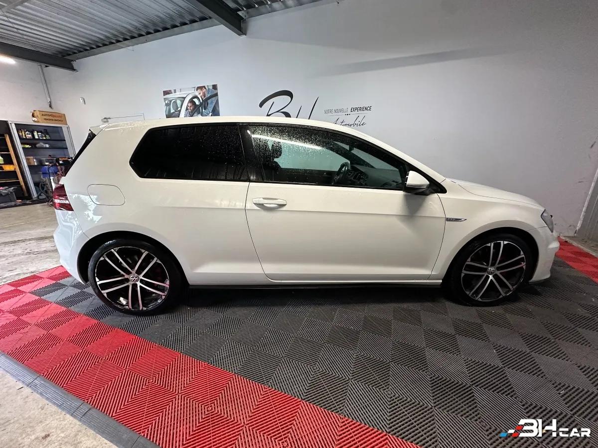 Aperçu indisponible de Volkswagen Golf