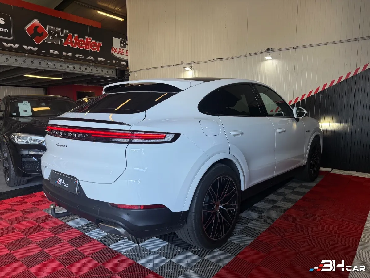 Porsche Cayenne - photo 4