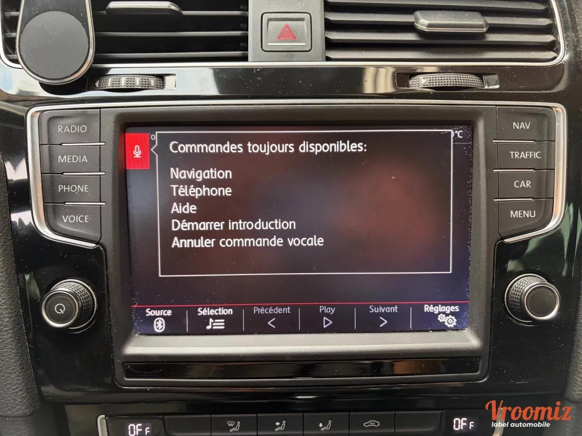 Volkswagen Golf 2.0 TDI 150 BLUEMOTION CARAT DSG BVA