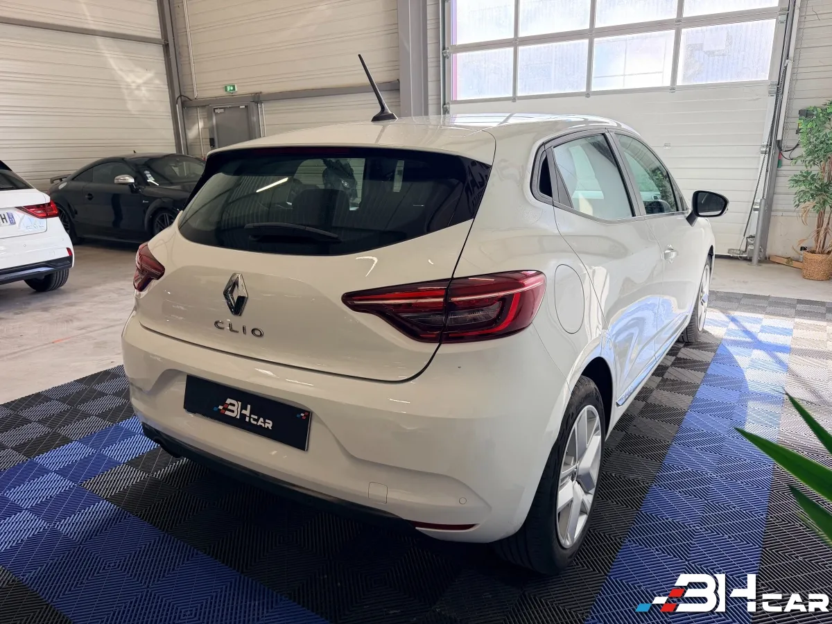 Renault Clio - photo 5