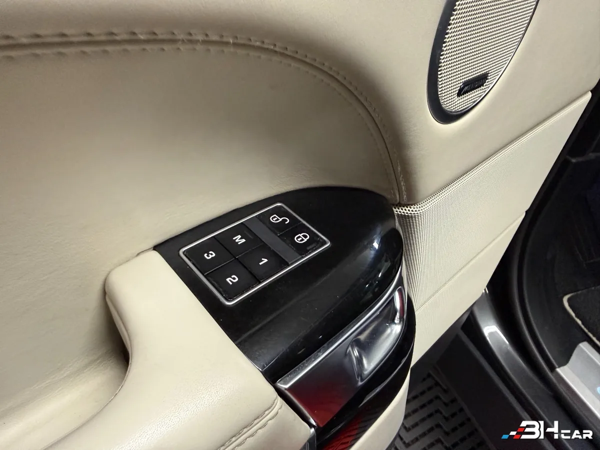 Land Rover Range Rover - photo 15