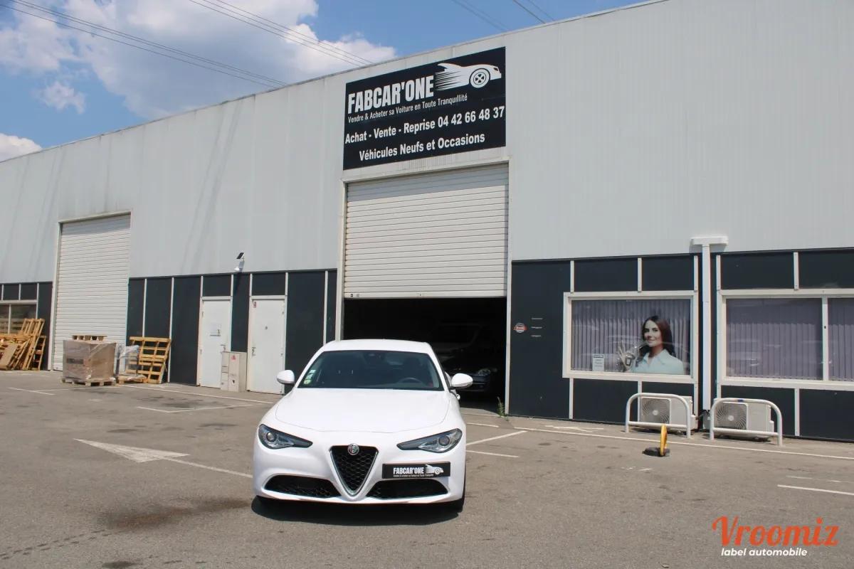 Alfa Romeo Giulia 2 II - 2.2 JTDM 160 SUPER AT8 - Garantie 12 Mois
