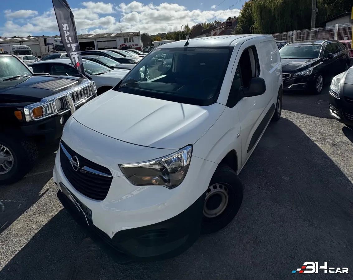Image: Opel Combo Vu CARGO 1.2 110 L1H1 STANDARD PACK CLIM START-STOP