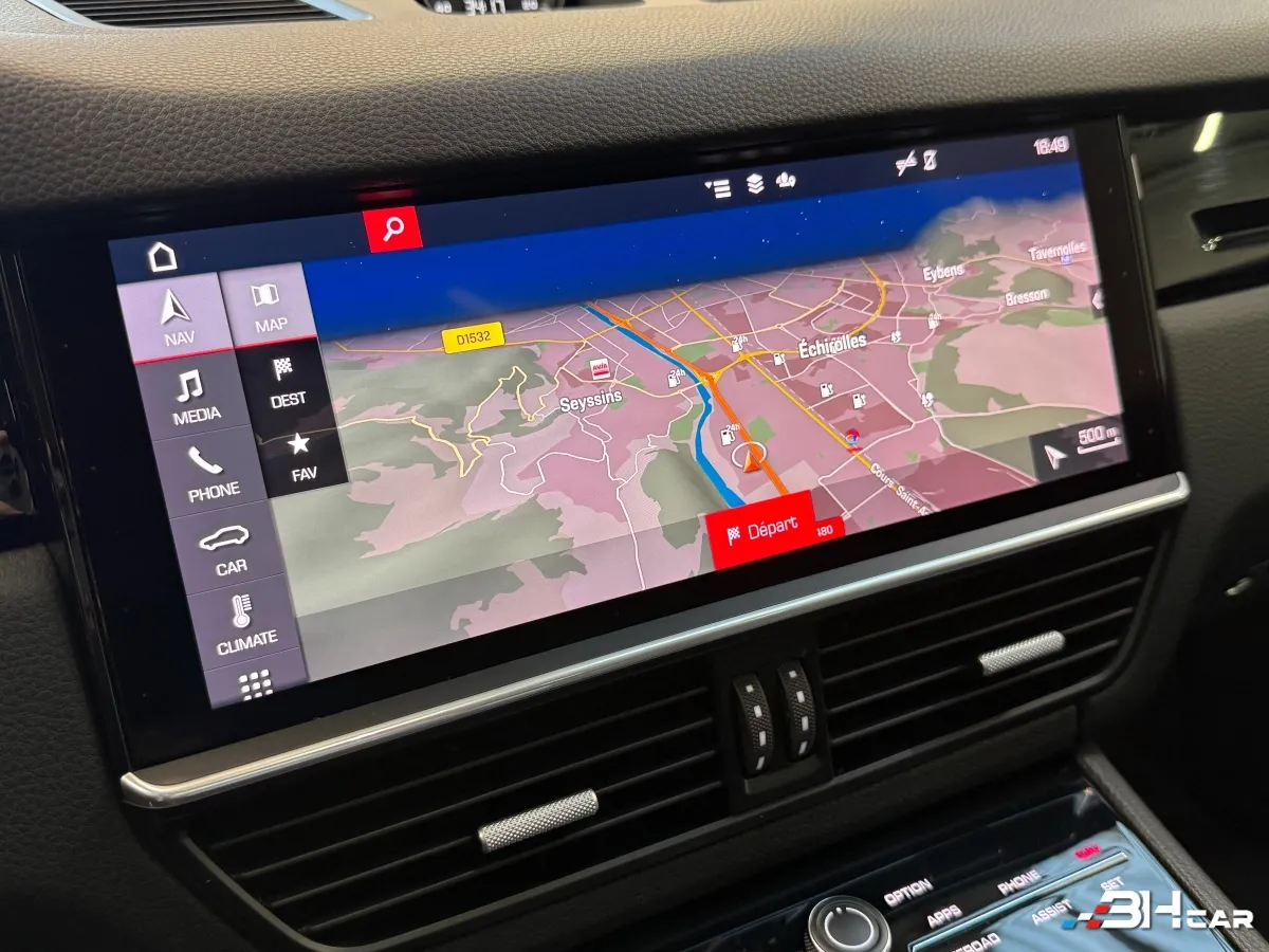 Porsche Cayenne - photo 20