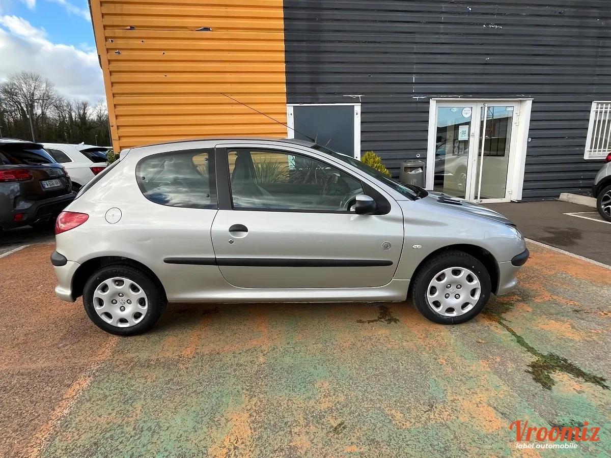 Peugeot 206 1.1 60 X-LINE