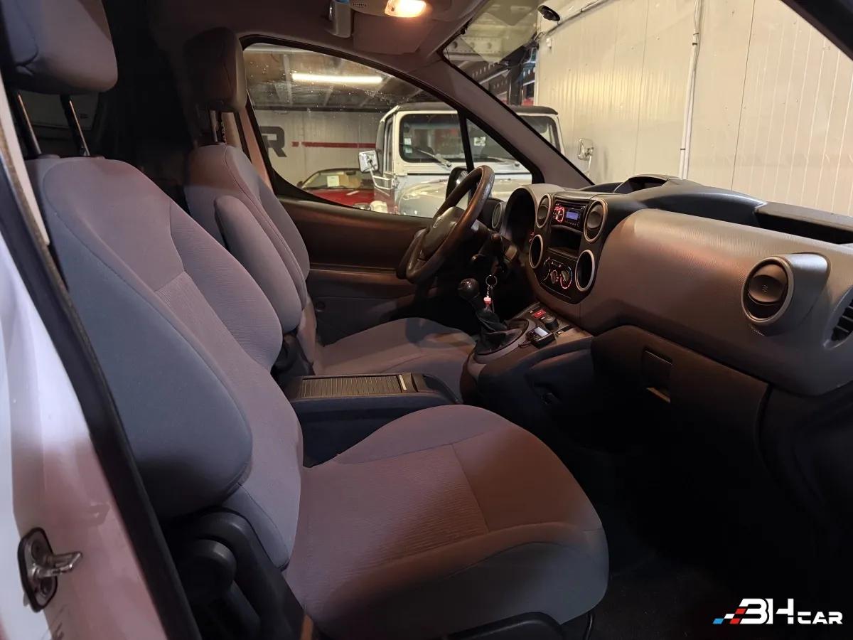 Aperçu indisponible de Peugeot PARTNER VU