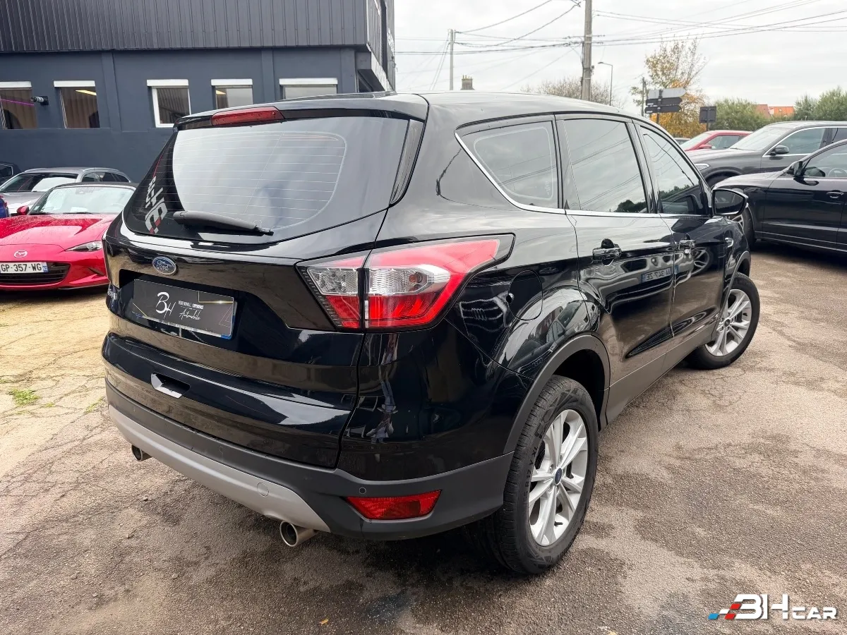 Ford Kuga - photo 16