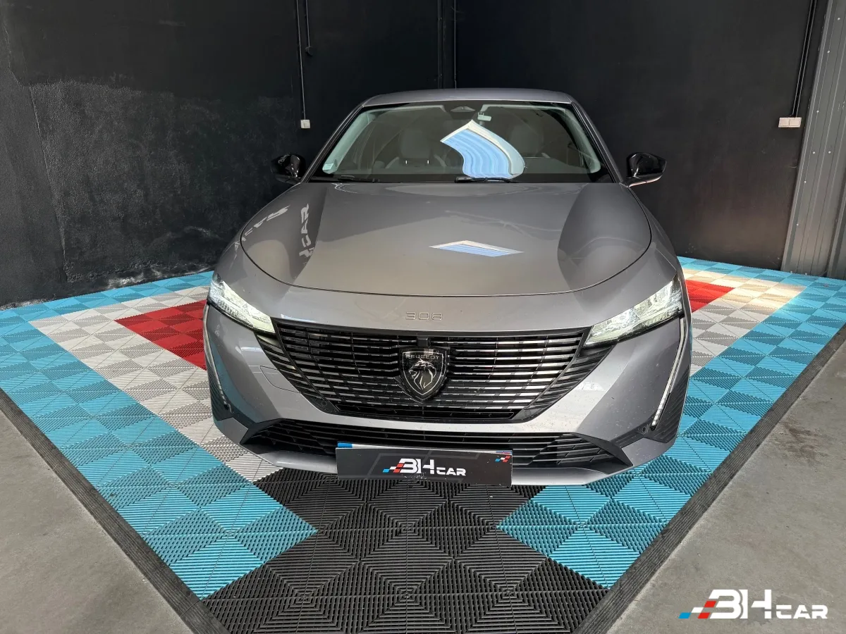 Peugeot 308 - photo 2