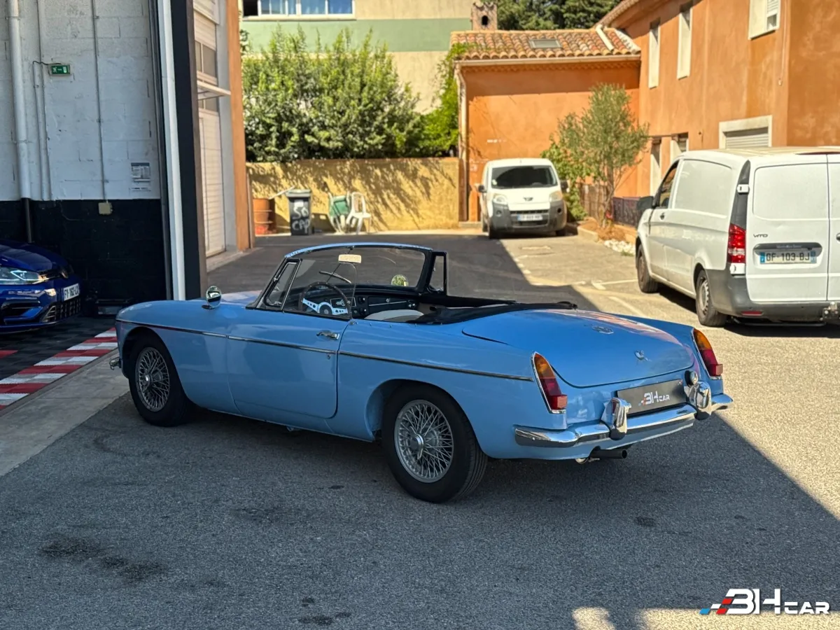 MG B - photo 9