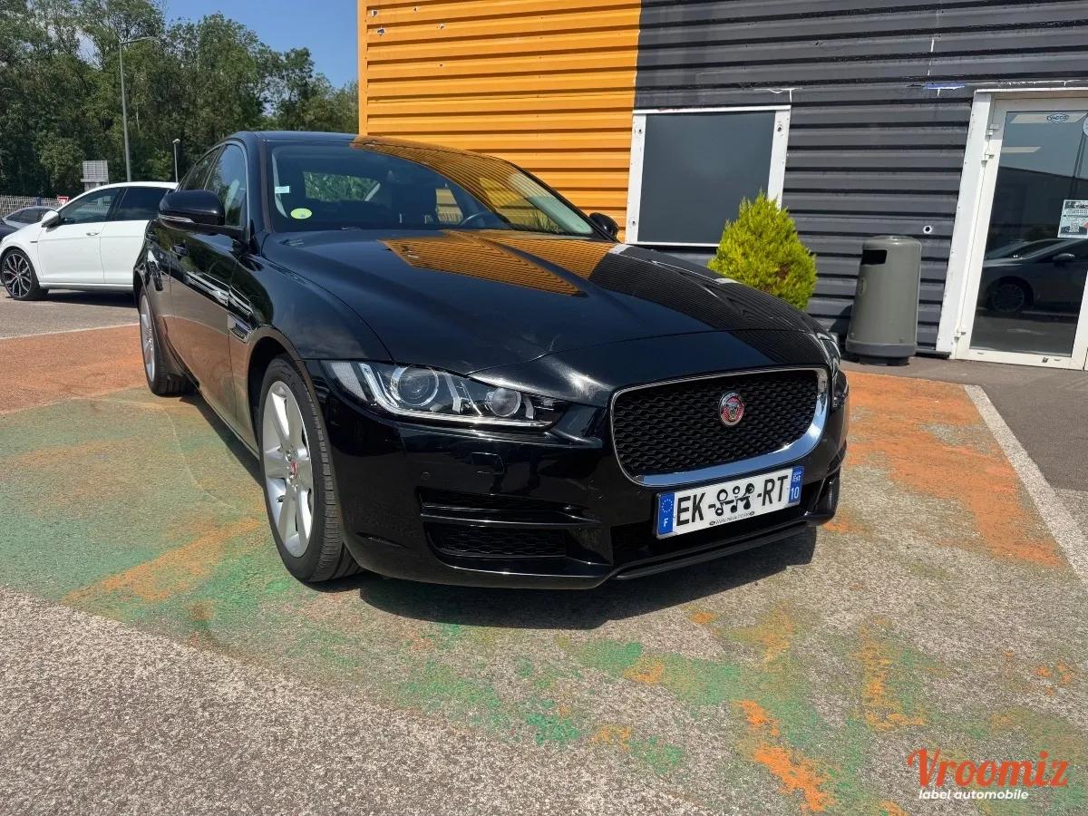 Jaguar XE