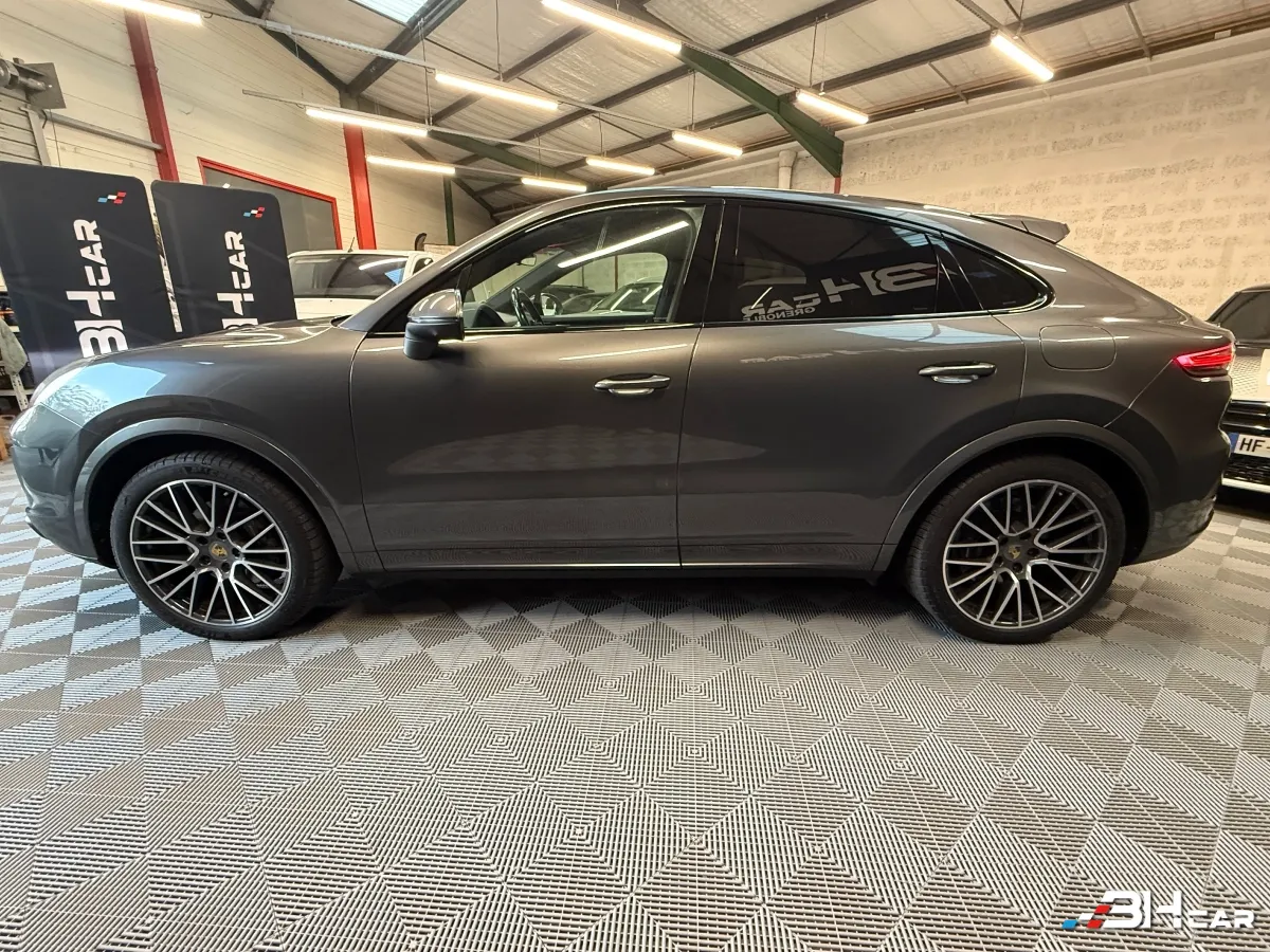 Porsche Cayenne - photo 3