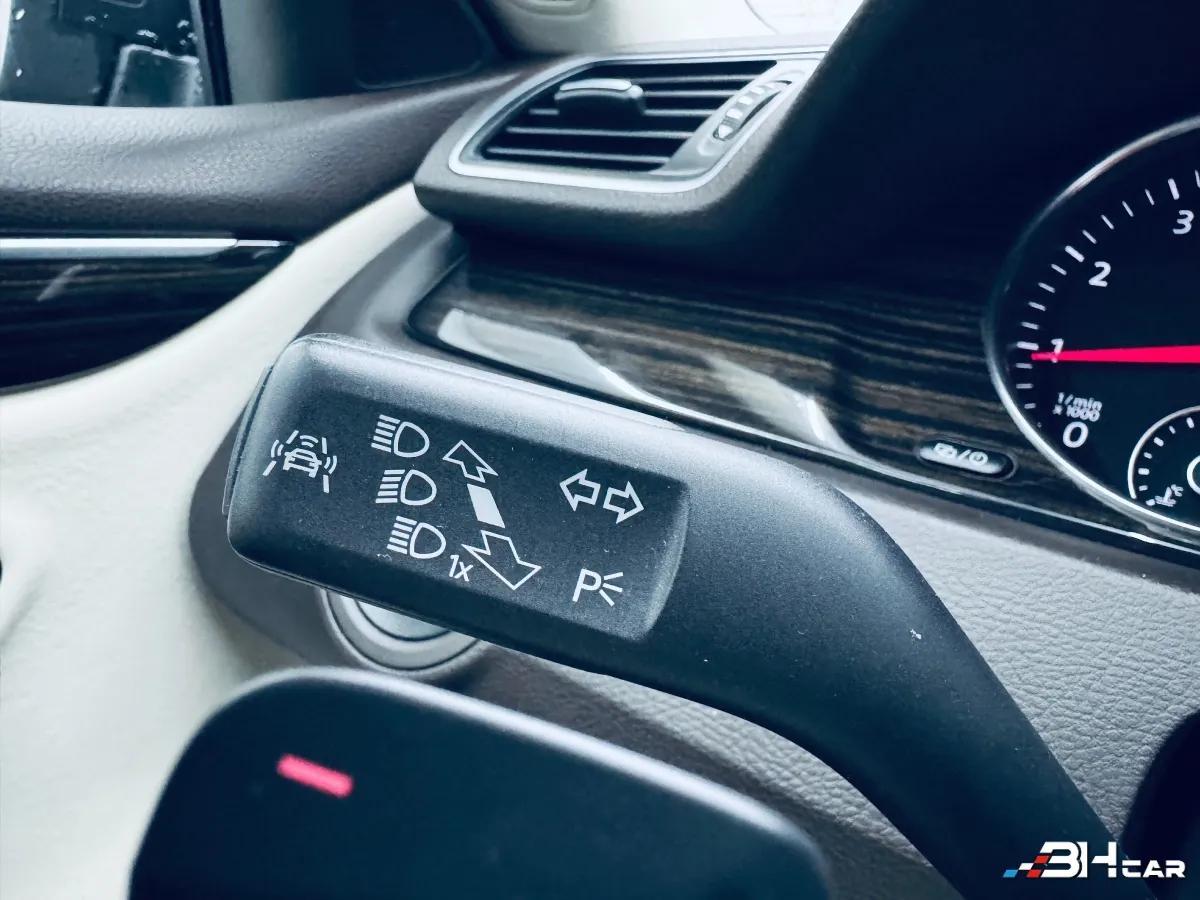 Aperçu indisponible de Volkswagen Passat