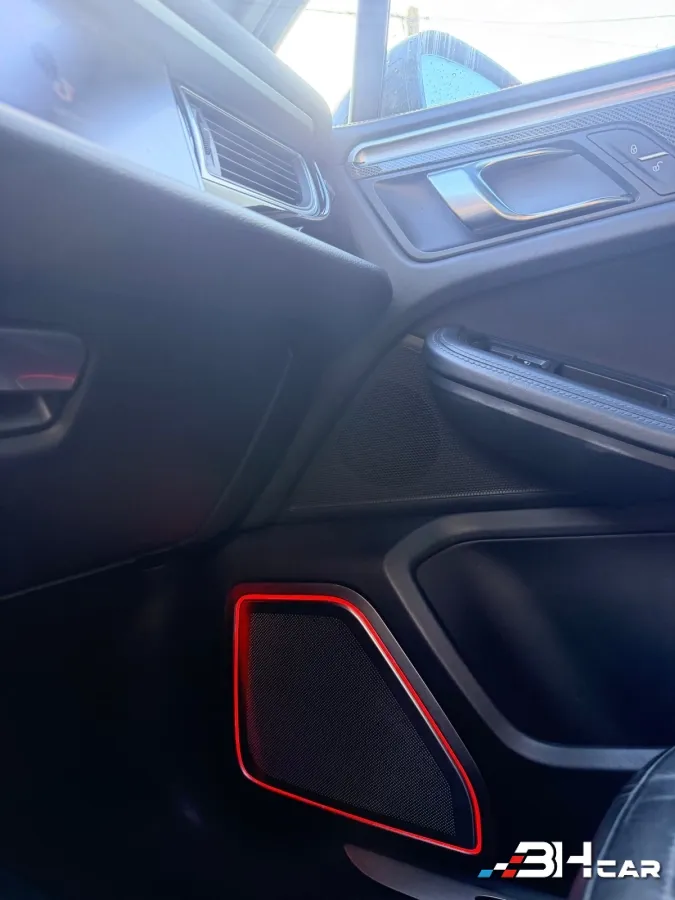 Porsche Macan - photo 8
