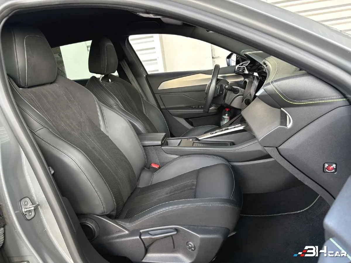 Peugeot 308 - photo 10