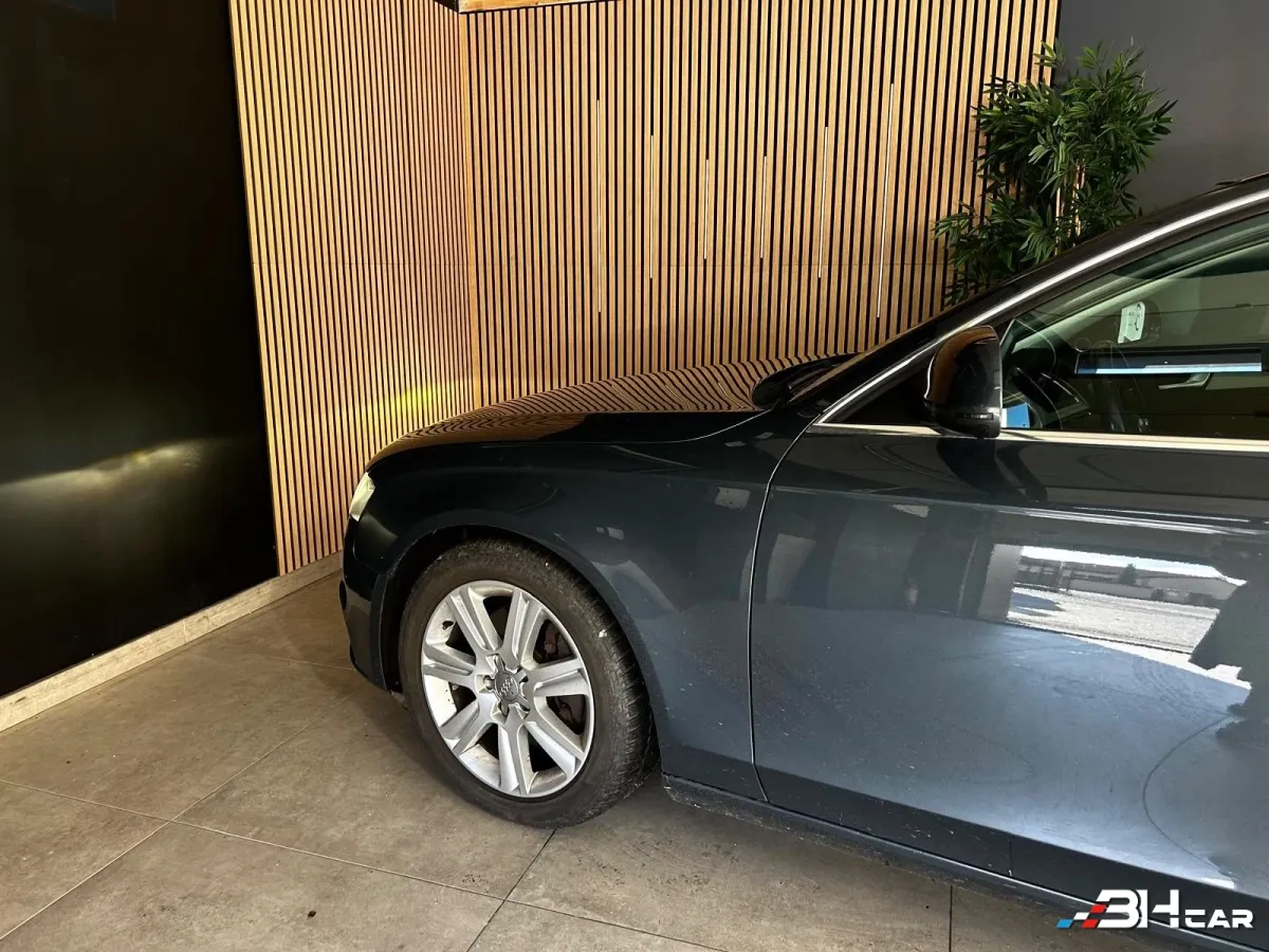 Audi A4 - photo 4