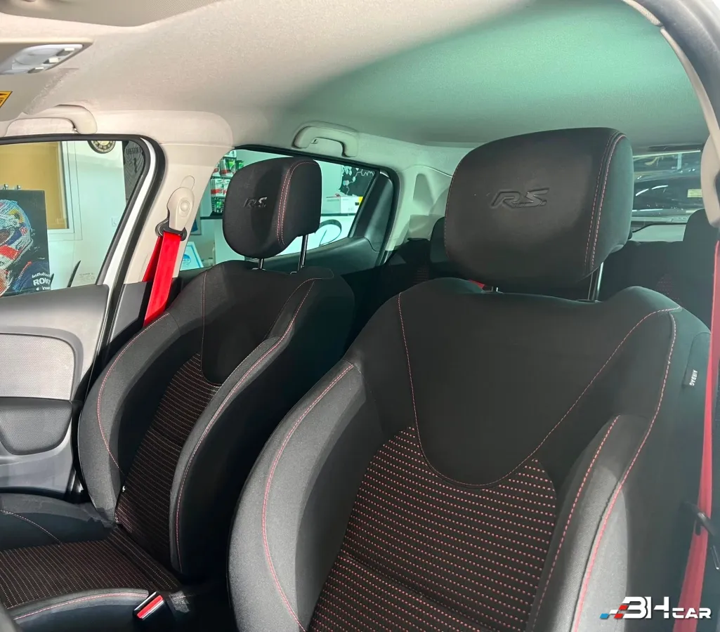 Renault Clio - photo 12