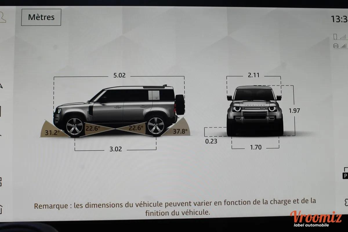 Land Rover Defender 