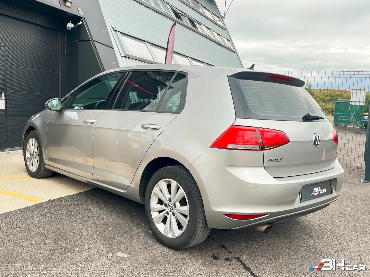 Volkswagen Golf - photo 6