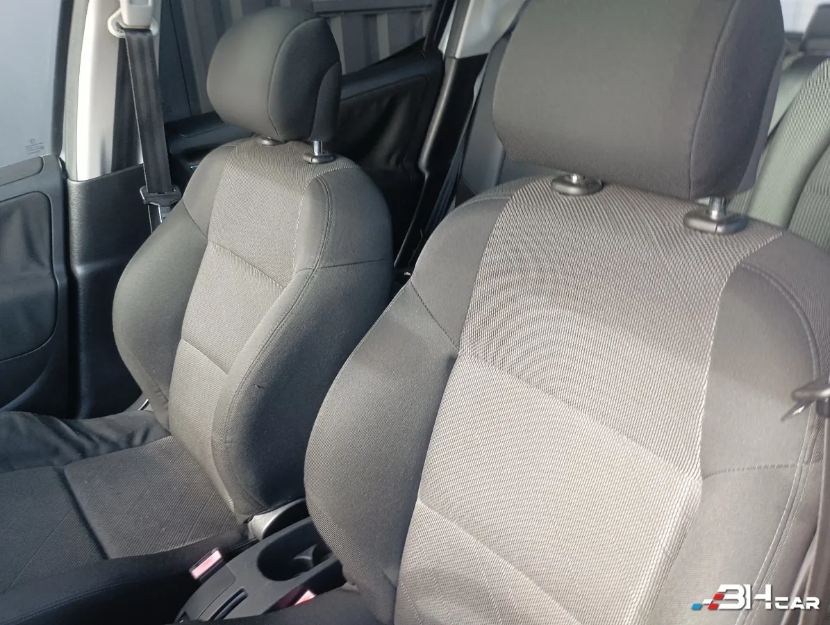 Peugeot 207 - photo 18